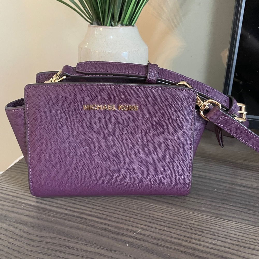 Michael Kors crossbody